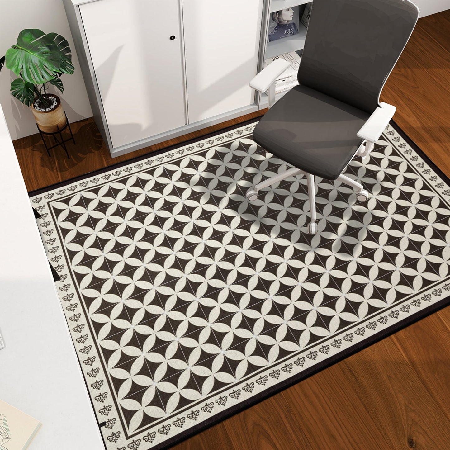 CHAKME 3'x4' Hardwood Floor Office Chair Mat Non Slip Washable Heavy Duty Desk Chair Floor Protector Low Pile Under Desk Rug Living Room Bedroom Home Office